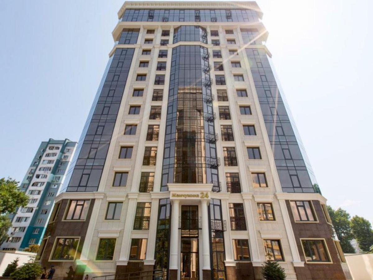 Central Apartment Odessa Exterior foto